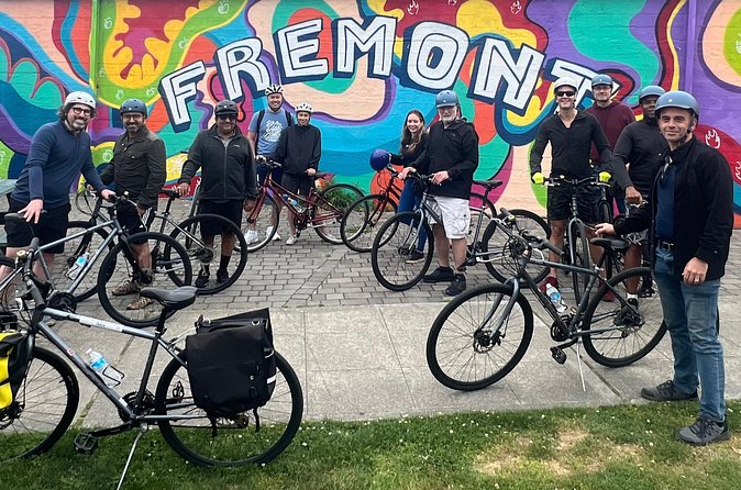 Emerald City Bicycle Tour - South Lake Union and Fremont: houseboats, seaplanes, and tech Seattle