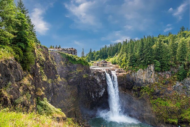 Guided forest hike to Seattle waterfalls incl. Snoqualmie Falls - Key highlights I’d plan around