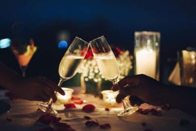Seattle: Dinner Cruise Experience - Boarding on Lake Union and Lake Washington: how the evening flows